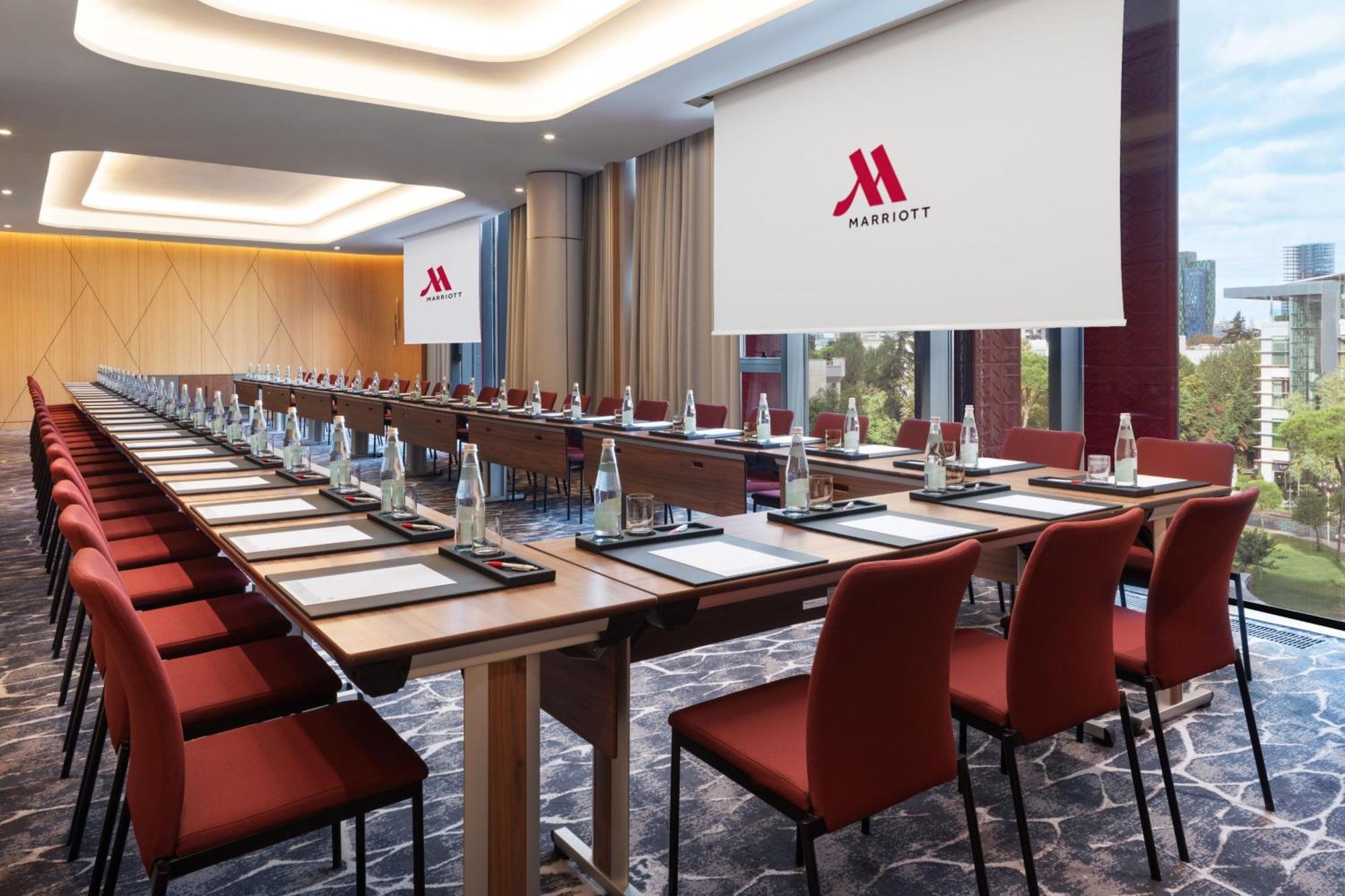 Tirana Marriott Hotel מראה חיצוני תמונה