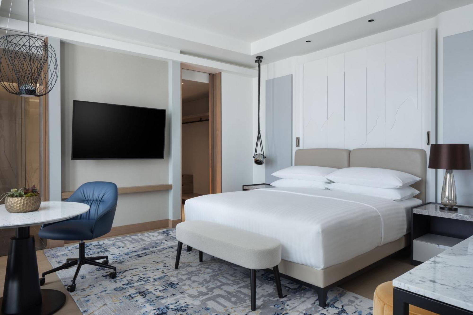 Tirana Marriott Hotel מראה חיצוני תמונה