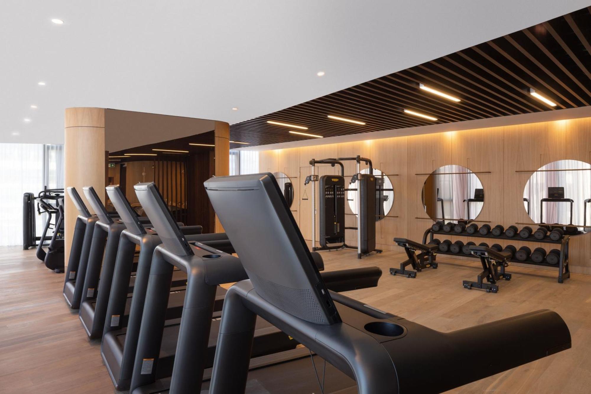 Tirana Marriott Hotel מראה חיצוני תמונה