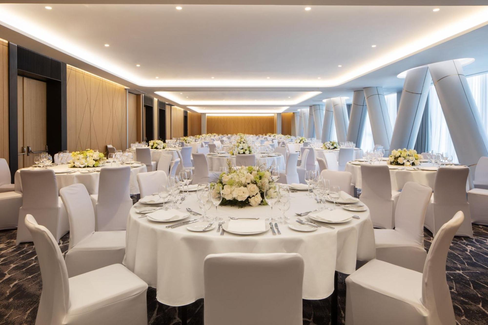 Tirana Marriott Hotel מראה חיצוני תמונה